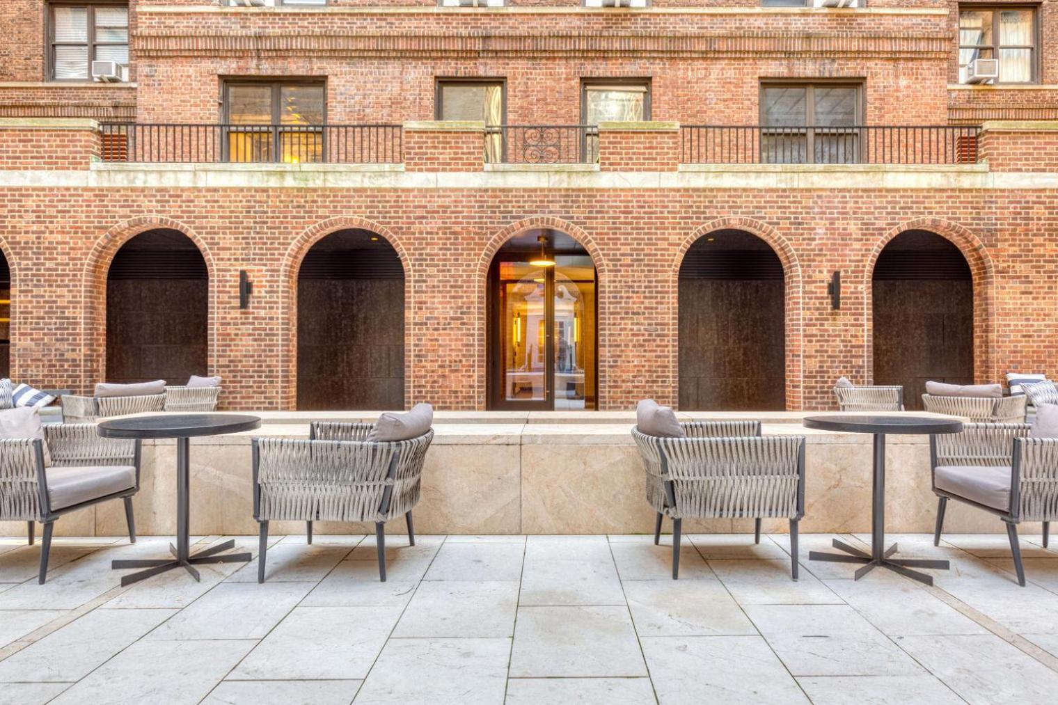 Midtown 1br W Doorman Wd Nr Grand Central Nyc-779 *
